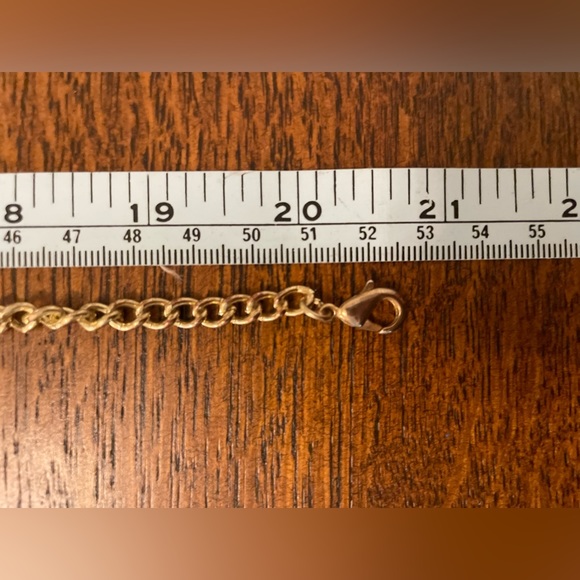 Large Square and Round Rhinestone Necklace - Picture 3 of 7